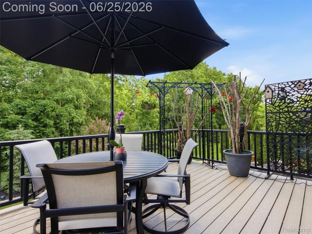 60778 Forest Creek Drive, Washington Township, MI 48094