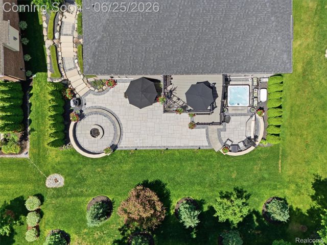 60778 Forest Creek Drive, Washington Township, MI 48094