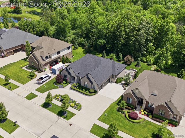 60778 Forest Creek Drive, Washington Township, MI 48094