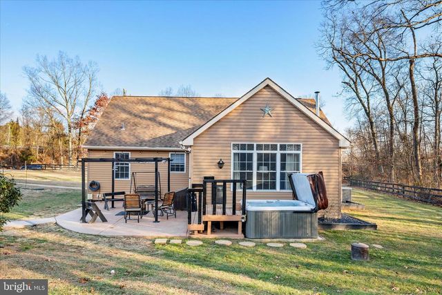 4364 BELVOIR RD, Marshall, VA 20115