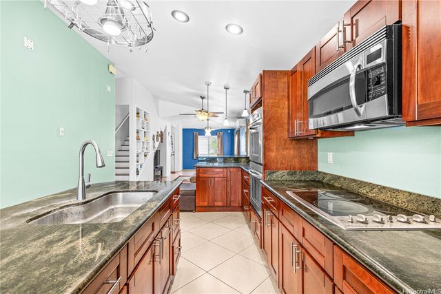 87-1126 Oheohe Street, Waianae, HI 96792