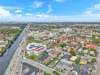 NW 5th Street, Hialeah, FL 33010
