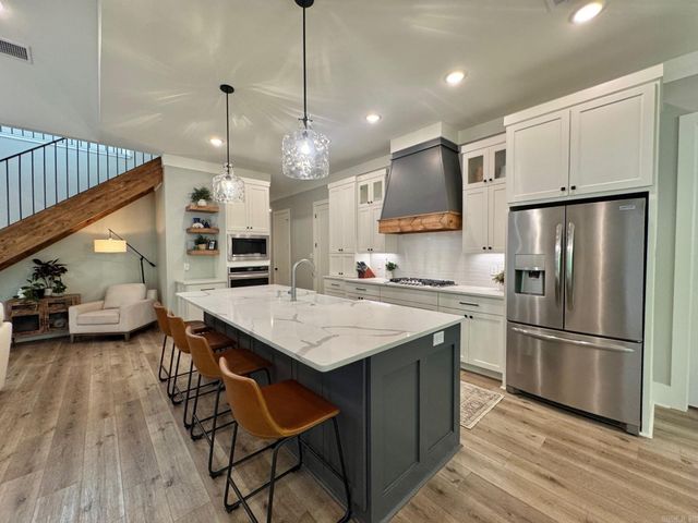 816 Nature Way, Benton, AR 72019