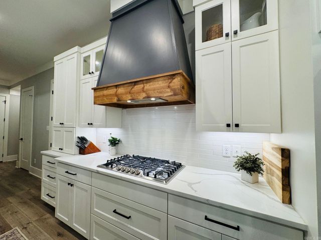 816 Nature Way, Benton, AR 72019