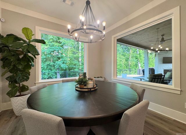 816 Nature Way, Benton, AR 72019