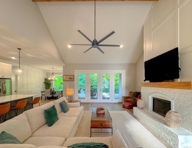 816 Nature Way, Benton, AR 72019