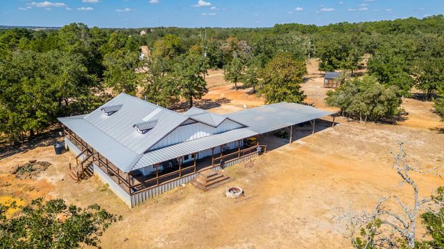 274 Old Potato Rd. RD, Paige, TX 78659
