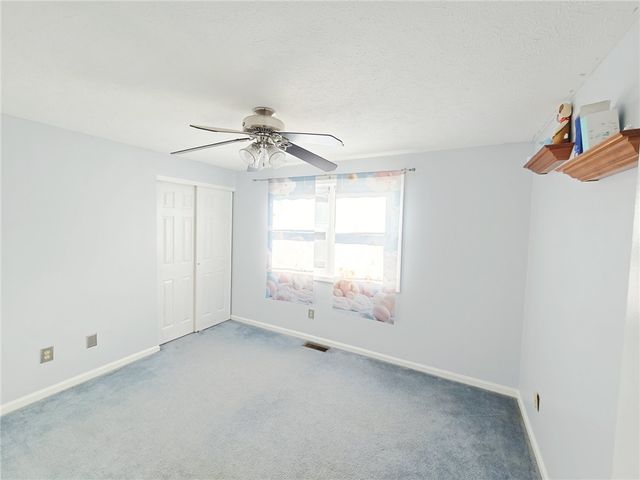 218 Brush Creek Drive, Greece, NY 14612