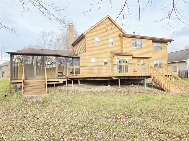 218 Brush Creek Drive, Greece, NY 14612