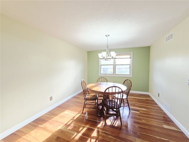 218 Brush Creek Drive, Greece, NY 14612