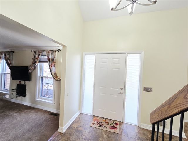 218 Brush Creek Drive, Greece, NY 14612