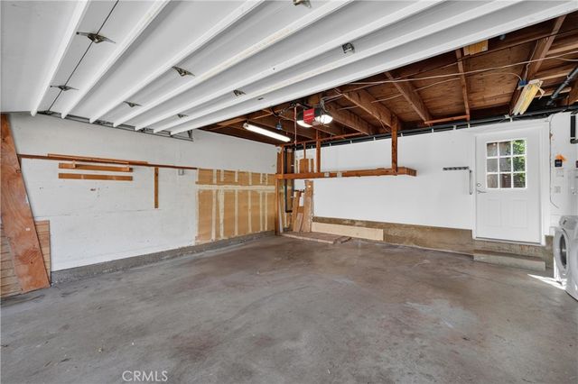 18261 Arches Court, Fountain Valley, CA 92708