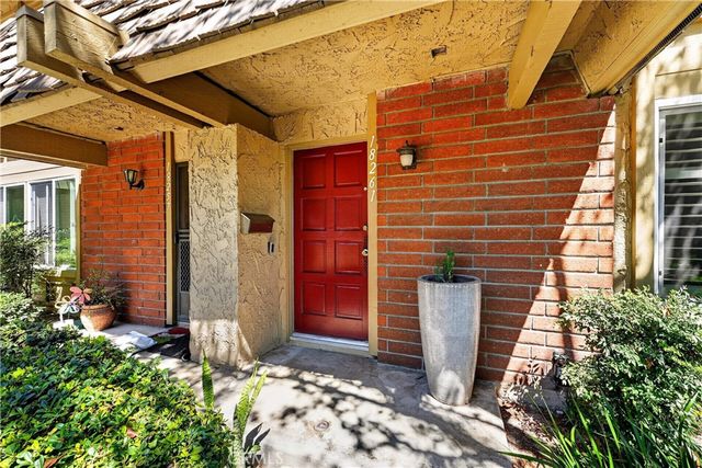 18261 Arches Court, Fountain Valley, CA 92708