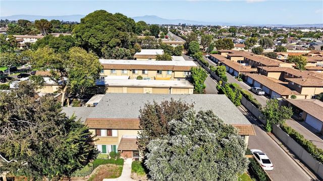 18261 Arches Court, Fountain Valley, CA 92708