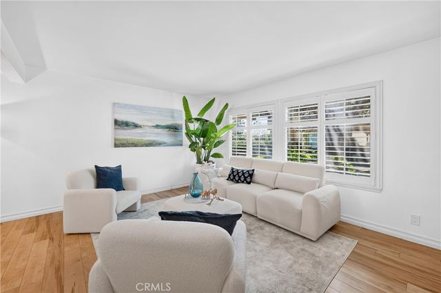 18261 Arches Court, Fountain Valley, CA 92708