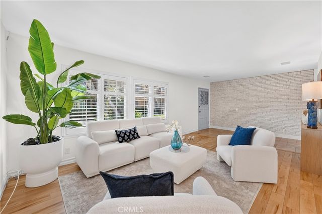 18261 Arches Court, Fountain Valley, CA 92708