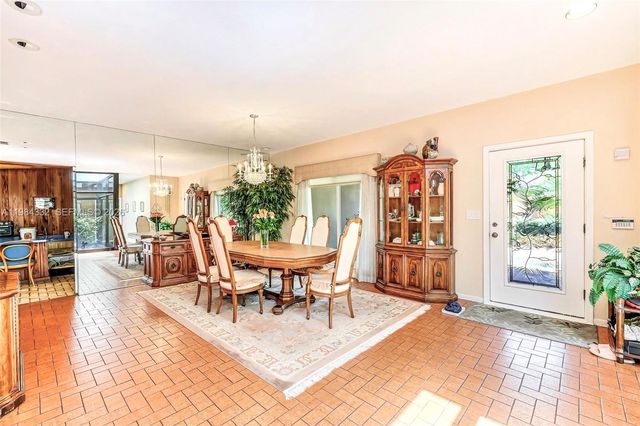 1800 Miami Springs Ave, Miami Springs, FL 33166