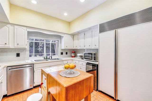 1800 Miami Springs Ave, Miami Springs, FL 33166