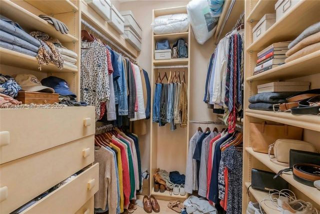 1800 Miami Springs Ave, Miami Springs, FL 33166