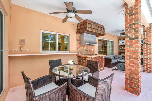 1800 Miami Springs Ave, Miami Springs, FL 33166