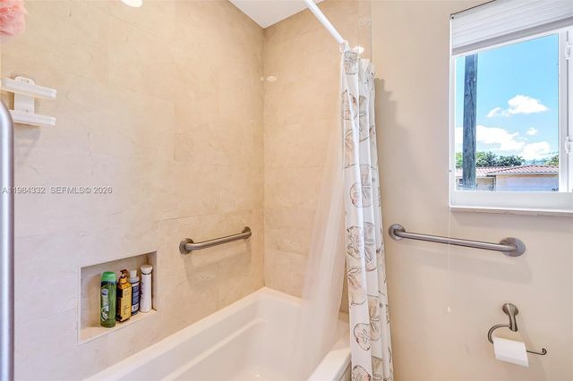 1800 Miami Springs Ave, Miami Springs, FL 33166