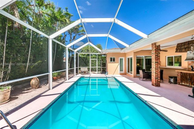 1800 Miami Springs Ave, Miami Springs, FL 33166