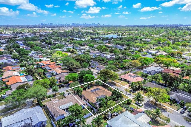 1800 Miami Springs Ave, Miami Springs, FL 33166