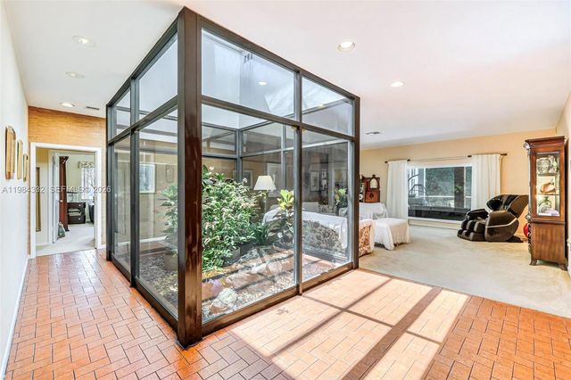 1800 Miami Springs Ave, Miami Springs, FL 33166