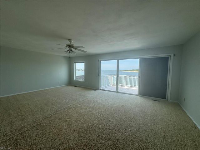 9462 Bay Front DR, Norfolk, VA 23518