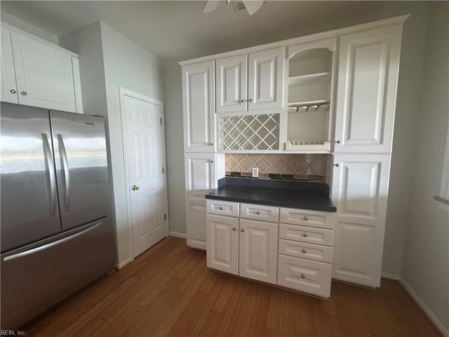 9462 Bay Front DR, Norfolk, VA 23518