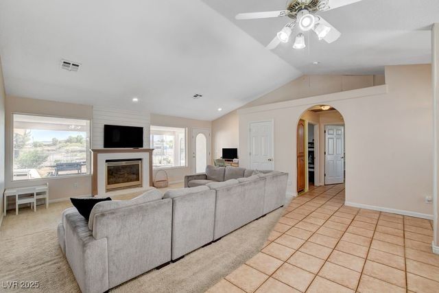 1635 Zubia Street, Overton, NV 89040