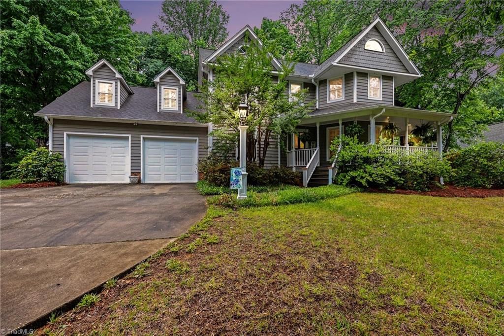 4015 BAYTREE Court, High Point, NC 27265