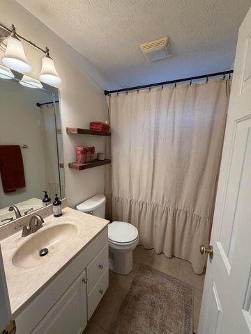 213 Kevin Drive, Nicholasville, KY 40356
