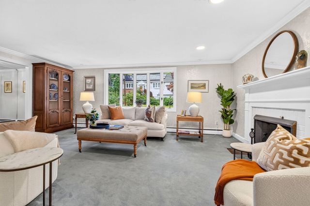 130 Moss Hill Rd, Boston, MA 02130