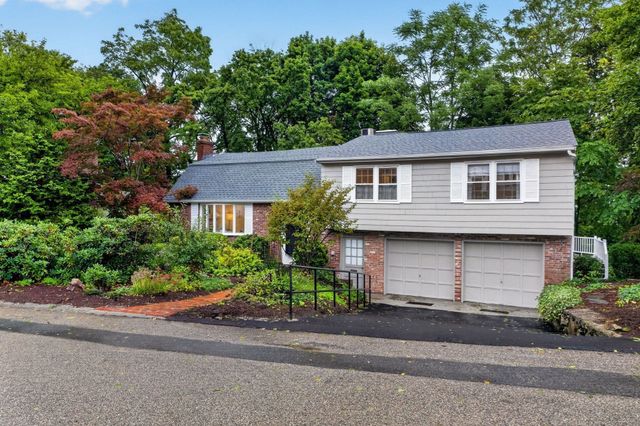 130 Moss Hill Rd, Boston, MA 02130