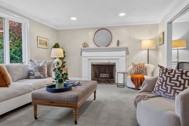 130 Moss Hill Rd, Boston, MA 02130