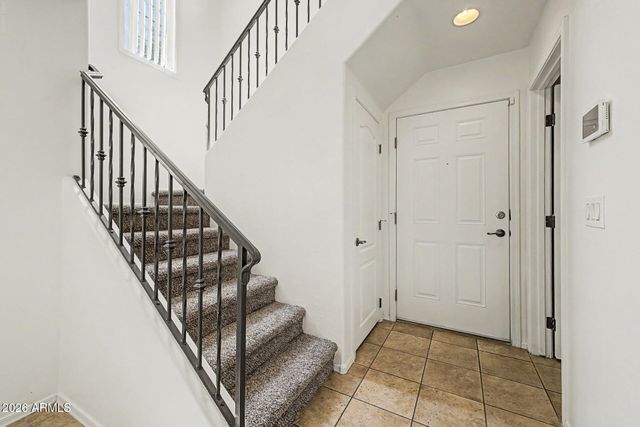 2113 E HUNTINGTON Drive, Phoenix, AZ 85040