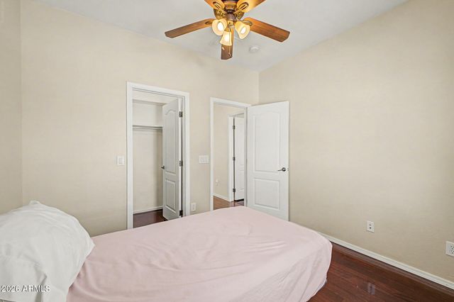 2113 E HUNTINGTON Drive, Phoenix, AZ 85040