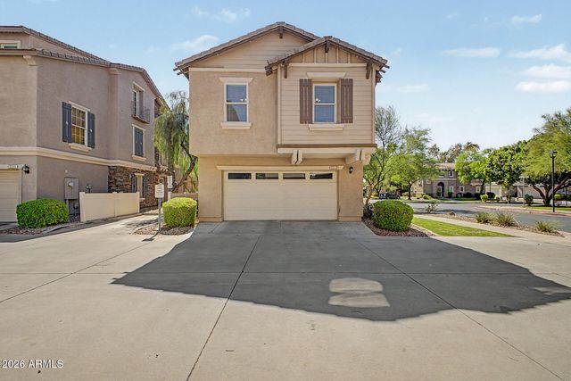 2113 E HUNTINGTON Drive, Phoenix, AZ 85040