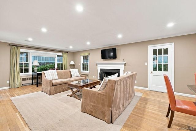53 W Orchard Road, Chappaqua, NY 10514