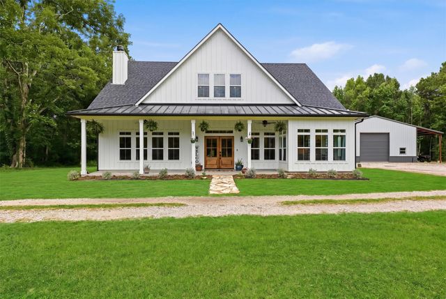 583 County Road 455, Dayton, TX 77535