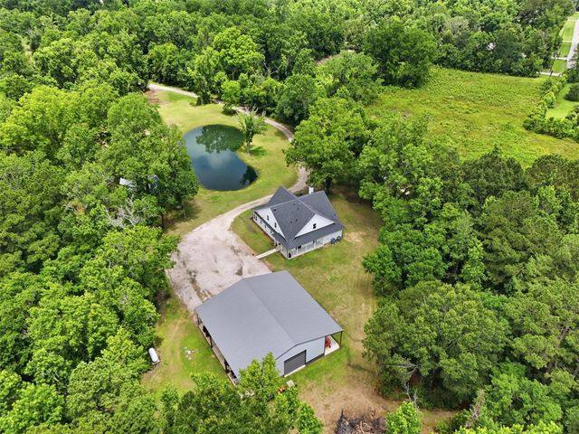 583 County Road 455, Dayton, TX 77535