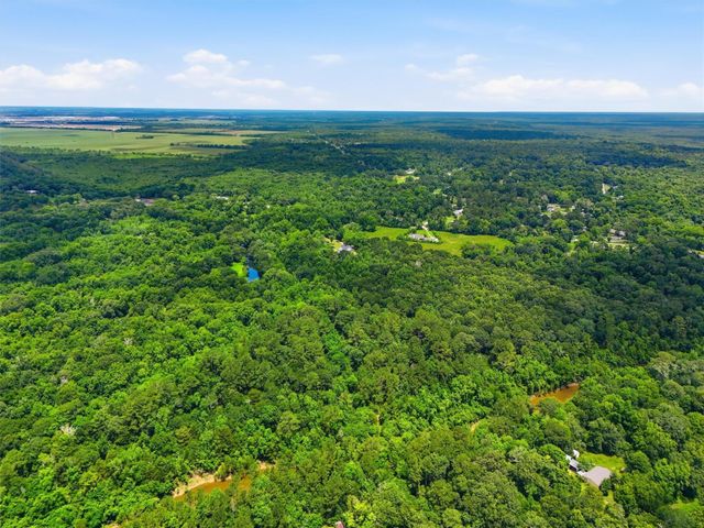 583 County Road 455, Dayton, TX 77535