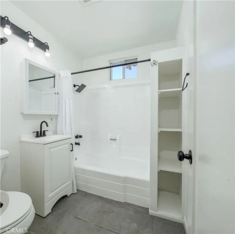 4301 W Lilac, Santa Ana, CA 92704