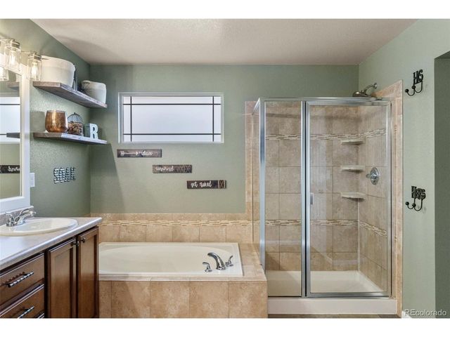 8371 Gardenia St, Arvada, CO 80005