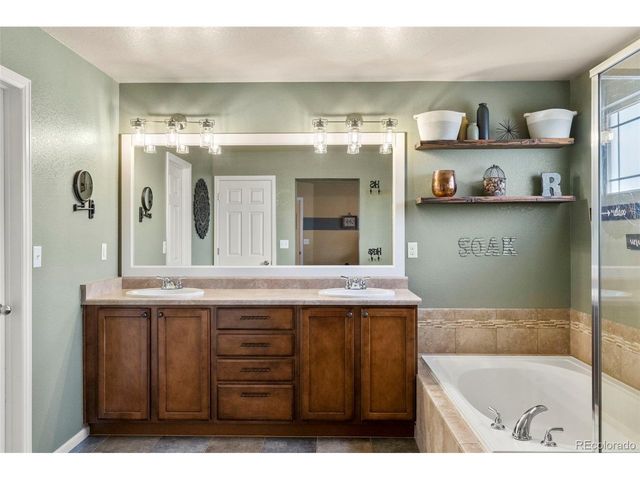 8371 Gardenia St, Arvada, CO 80005