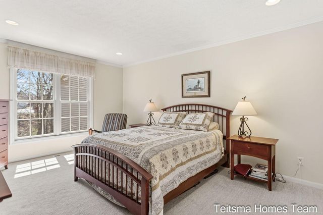 1546 Beechtree Commons, Grand Haven City, MI 49417