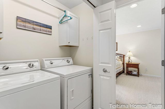 1546 Beechtree Commons, Grand Haven City, MI 49417