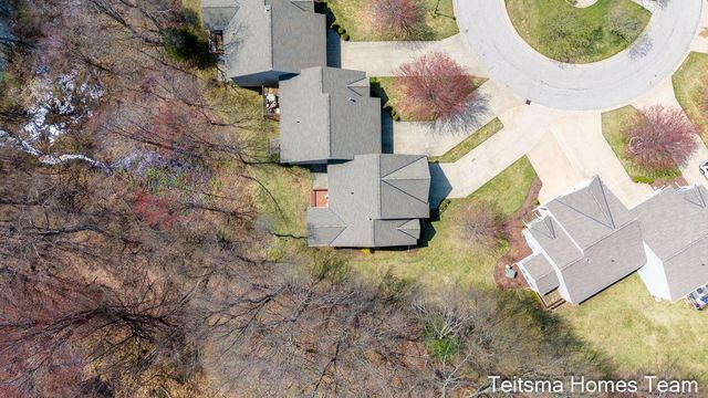 1546 Beechtree Commons, Grand Haven City, MI 49417