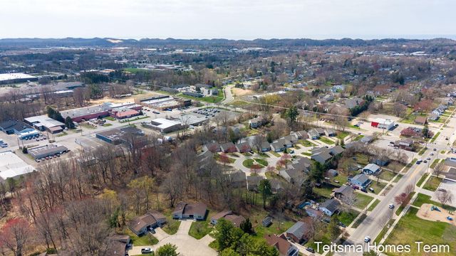 1546 Beechtree Commons, Grand Haven City, MI 49417